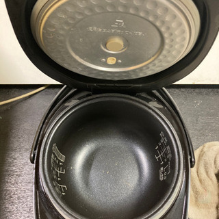 引渡し決定　中古　Panasonic 3合炊き 電子ジャー炊飯器の画像