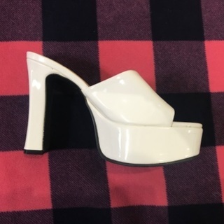ウェディングシューズ(1回使用)の画像