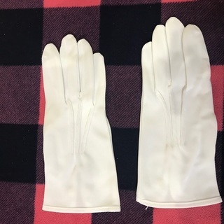 ウェディング用の新郎白手袋(1回使用)の画像