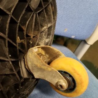 エスボート　 ブレイブボート　スケボー　キックボート　全長68cm　中古品　リップスティック　  ローラー　部品取りの画像