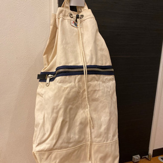 大きな帆布のバッグ　中古