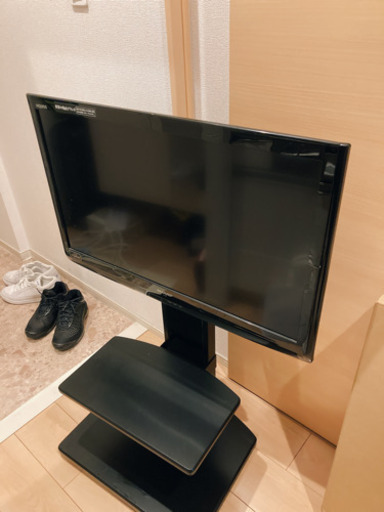 SHARP AQUOS 32インチ　2011年製　テレビスタンド固定