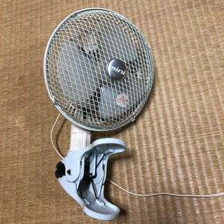 クリップ扇風機　汚れあり