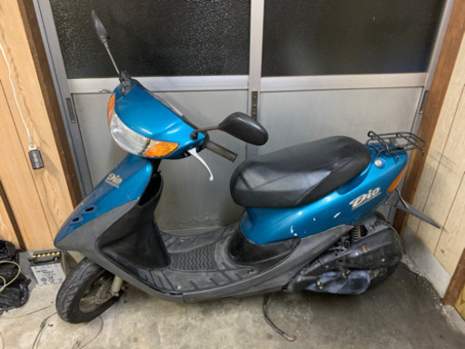 お自宅まで配送します　整備済み　ホンダ　ライブdio 高グレード　原付バイク