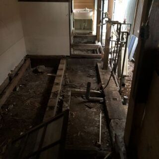 【10年継続で格安譲渡】伊豆下田ペリーロード近くのDIY可能性な一戸建　 - 不動産