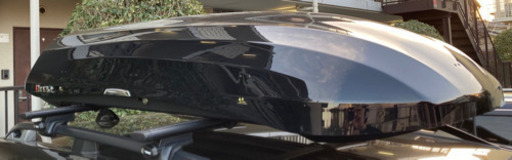 ルーフボックス　inno wedge 665