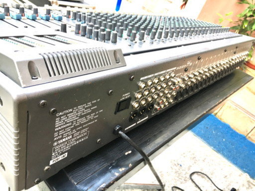 YAMAHA GF-24/12（24chミキサー）