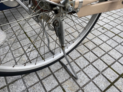 【26インチ特選中古自転車】美品❗️ベージュ　変速なし　前カゴ新品　SALE中❗️値段交渉OK