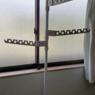 つっぱり室内物干し