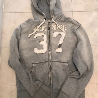 メンズAbercrombie & Fitch ビンテージ加工