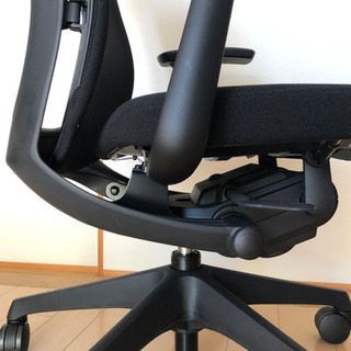 オカムラ　オフィスチェア　ハイバック　