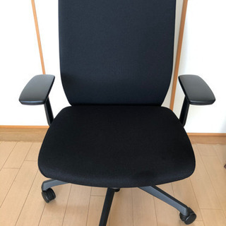 オカムラ　オフィスチェア　ハイバック　