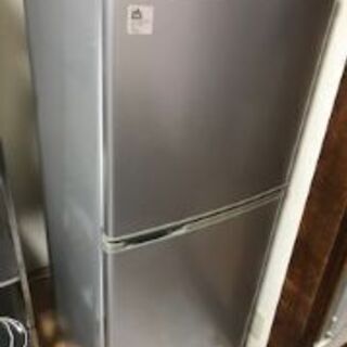 ★引っ越しのため、冷蔵庫、電子レンジ格安にて譲ります！