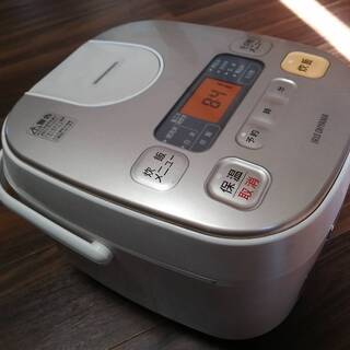炊飯器　アイリスオーヤマ　ジャー