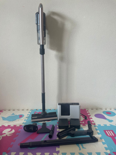 値下げしました！美品！！コードレス掃除機 SHARP