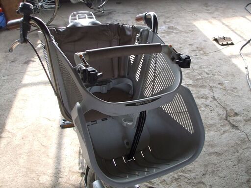 中古ｍａｒｕｉｓｈｉチャイルドシート付自転車