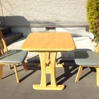 ダイニング、チェア二脚 付 の画像