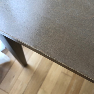 ダイニングテーブルの画像