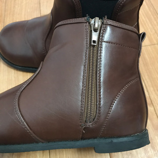 子供ブーツの画像