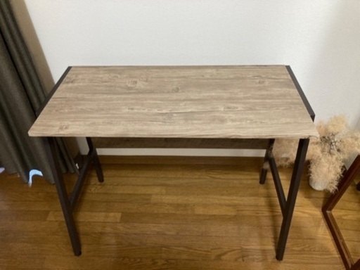 オシャレな机