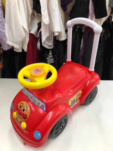 アンパンマン　メロディアンパンマンカー　リニューアル　アガツマ　１歳半～５歳ころ