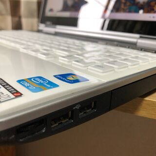 ☆彡ＷｅｂカメラUSB接続付・新品SSD240gb・メモリ８ＧＢ💗ｉ７第二世代💗ＮＥＣリノベＰＣ・女性にも人気のクリスタルホワイト/Ｗｉｎ１０/Office2019付/15.6ｲﾝﾁ/無線ＬＡＮ/ＤＶＤ・ＣＤ再生ソフト付　No.21020003の画像