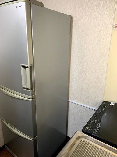 【苫小牧バナナ】民泊使用品 シャープ 両開き350L冷蔵庫 SJ-WA35S-S シルバー系 2011年製 動作確認済み♪※401