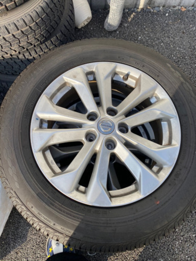 エクストレイル純正ホイール