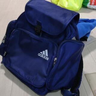 アディダス　中古２００円