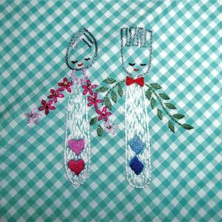スプーン＆フォークの手刺繍のナフキン２枚セットの画像