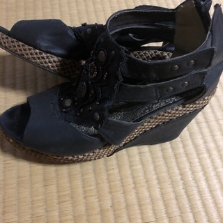 お値下げ↓靴.3足(あしながおじさん)の画像