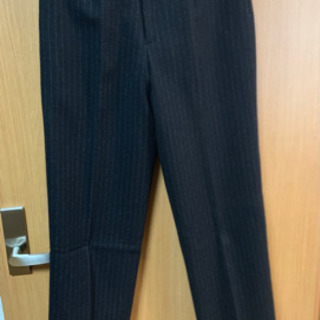 [美品]WHITE JOOLA ストライプスーツ3点セットの画像