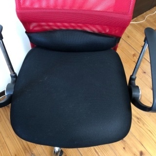 ニトリ製オフィスチェアの画像