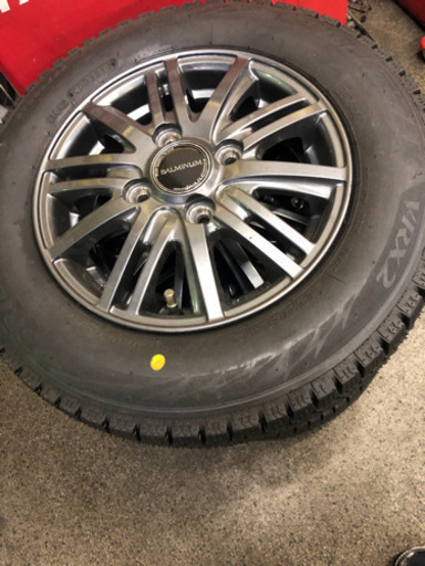 新品スタッドレスタイヤ&新品ホイールセット
