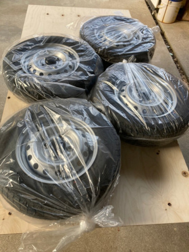 タイヤ　売ります