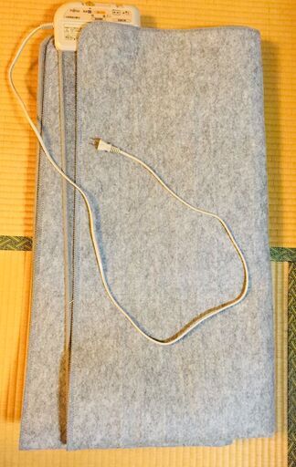 Fujitsuホットカーペット：2畳相当   中古－優   値下げしました。