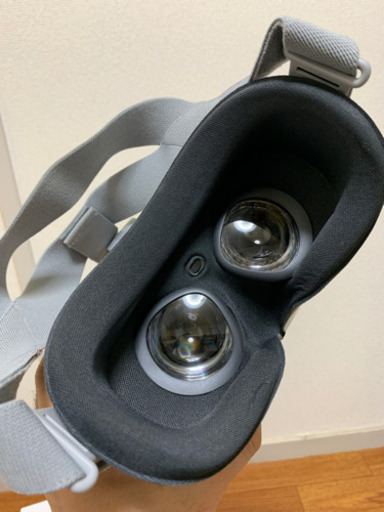  GO（ほぼ新品）32GB. stand-alone VR 価格ダウンしました！