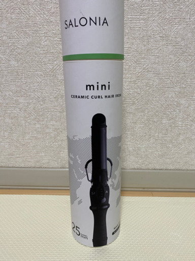 【値下げしました】ヘアアイロン　(SALONIA mini)