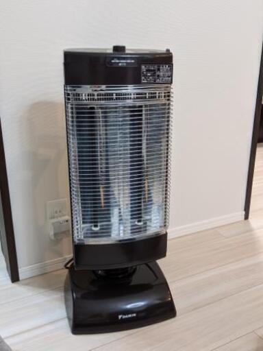 ダイキン　遠赤外線暖房機　ERFT11US-T