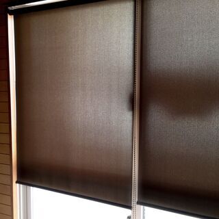 ロールスクリーン