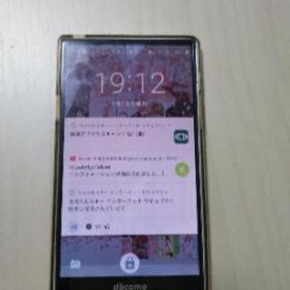 ドコモのスマホSH-03Gの画像