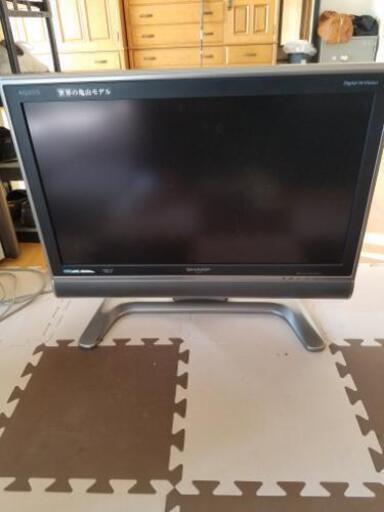 26インチAQUOSテレビ