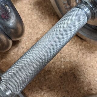 ダンベル、インクラインベンチ、おまけのセットの画像