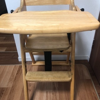ハイチェア　木製の画像
