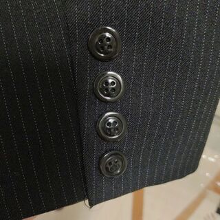 スーツ上下（レディース）の画像