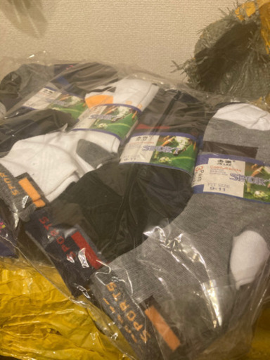 本日配送可　新品靴下(一生分)業者向け