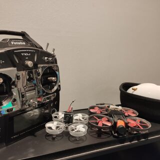 【大幅値下げしました】屋内フライト可能な本格ドローン色々まとめて