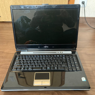 FMV BIBLO NF/50C 中古　Windows10 pro