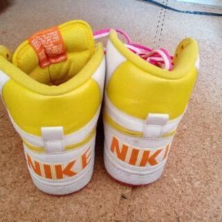 【値下げ】NIKE バスケットシューズの画像