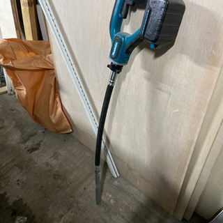 マキタ　コンクリートバイブレータ　18V